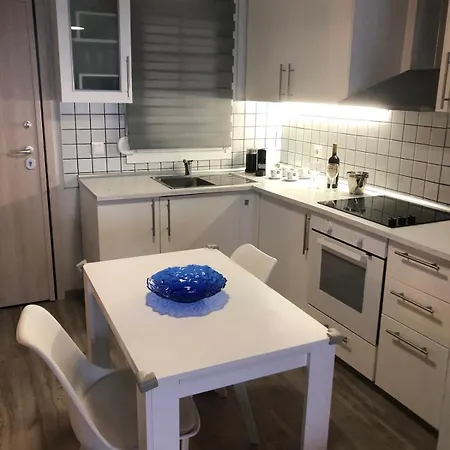 Apartman House In Front Of The Sea! *