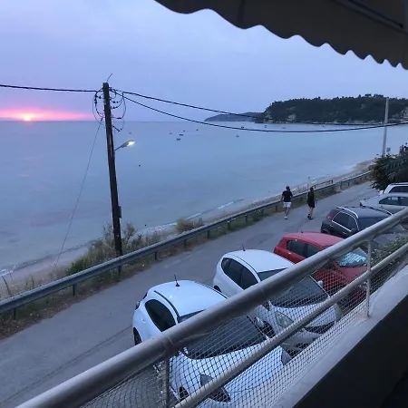 House In Front Of The Sea!
