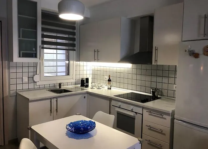 Appartement House In Front Of The Sea! Siviri