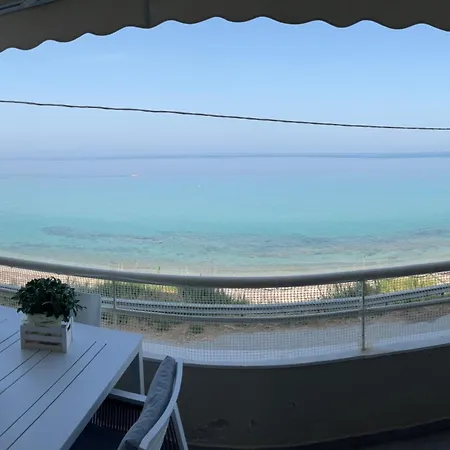 House In Front Of The Sea! * Siviri